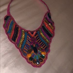 Collar necklace
